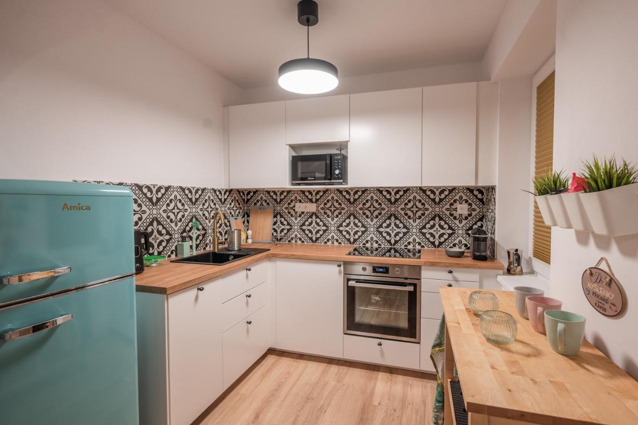 Apartman Claudia - Rezidence K Lanovce 야히모프 외부 사진