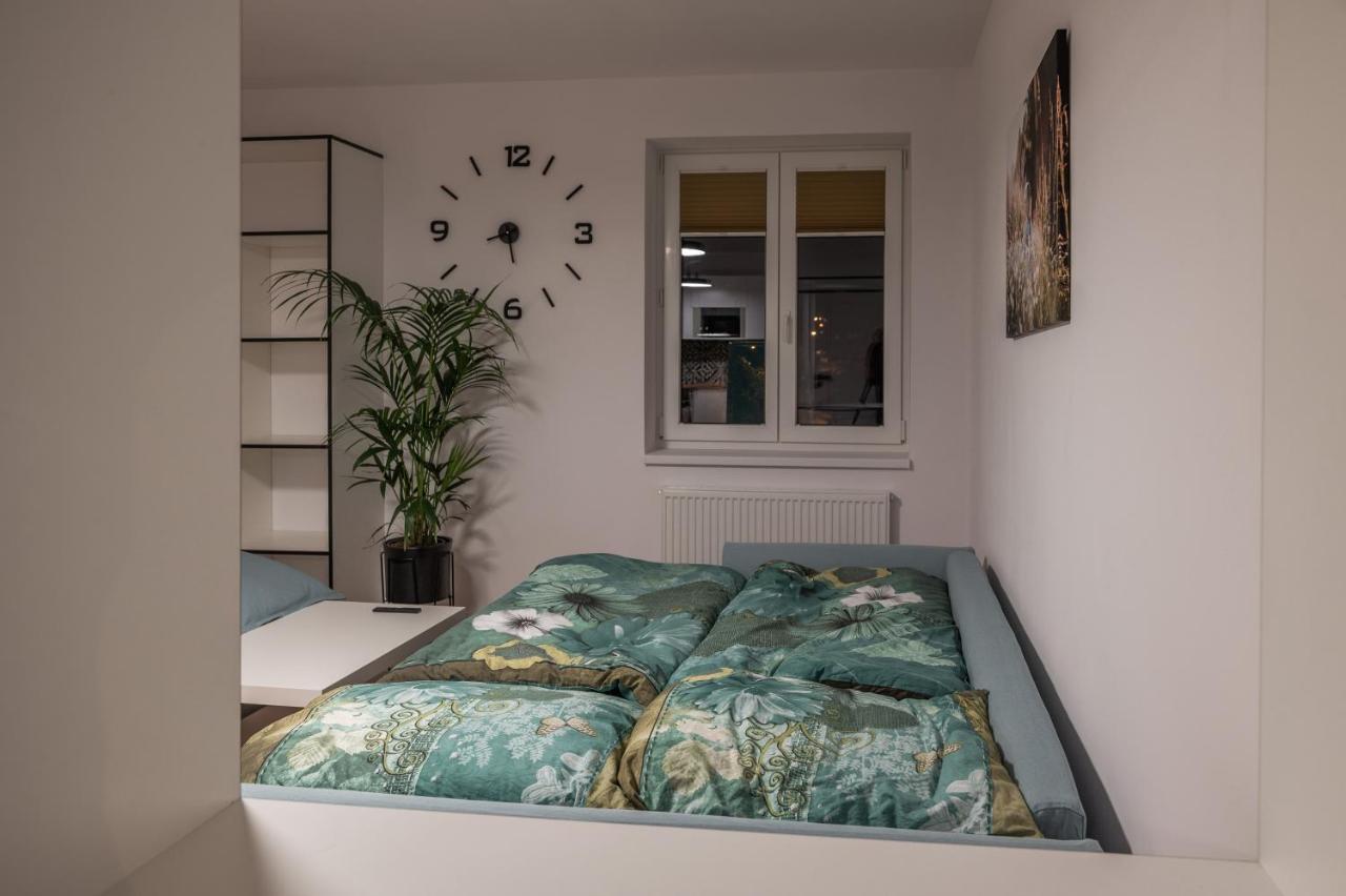 Apartman Claudia - Rezidence K Lanovce 야히모프 외부 사진