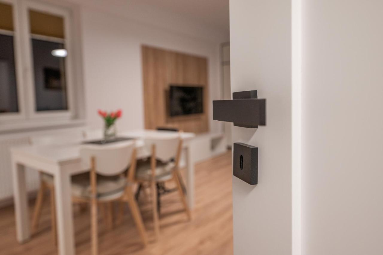 Apartman Claudia - Rezidence K Lanovce 야히모프 외부 사진